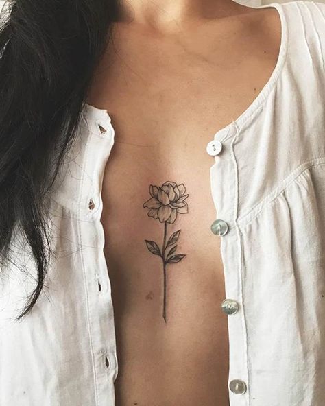 Discreet Tattoos For Women Ribs, Torso Tattoos For Women Rib Cage, Rose Sternum Tattoo Women, Tattoo Breastbone Women, Chest Tattoo Female Flower, Flower Sternum Tattoo Women, Tattoos Between The Breast, Rose Tattoo Between Breast, Sternum Tattoo Women Flowers