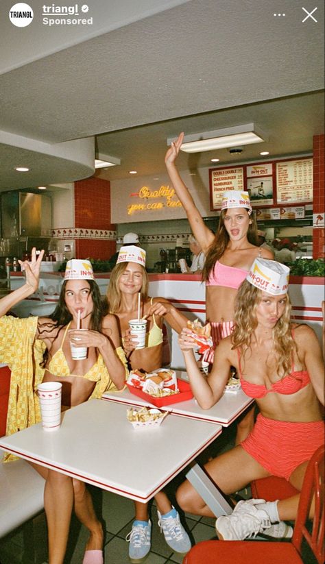 Burger Bros, In-n-out Burger, In N Out, In & Out, Friends Pic, Girls Club, Insta Photo Ideas, Photoshoot Inspiration, Fashion Photoshoot