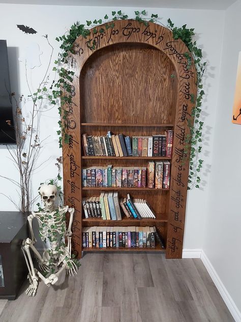 Mines of Moria Entranceway made into a Bookshelf. Genius. Rivendell Inspired Home, Hobbit Bookshelf, Lord Of The Rings Bookshelf, Lotr Bookshelf, Hobbit Basement, Nerd Basement, Tavern Basement, Shire Nursery, Accessible Bedroom