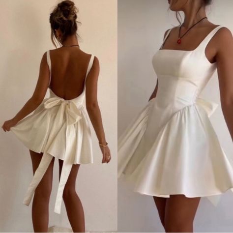 Nwot Size Large. Regular Cup. Tag Cut In Half. Questions? Leave A Comment Below! White Mini Dress Wedding Reception, Afterparty Dress Wedding, Reception Dress Mini, Bride After Party Dress, Mini Reception Dress, Pink Reception Dress, All White Dresses, Black Tie Christmas, Anniversary Brunch