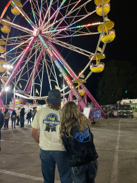 couple goals, couple at fair, country couple, cute couple, aesthetic couple pictures Fair Dates Aesthetic, Couple Goal Aethstetic, State Fair Couple Pictures, Fair Couple Photos, Fair Couple Pics, Country Fair Aesthetic, Small Town Couple Aesthetic, Fair Couple Aesthetic, Fair Date Pictures