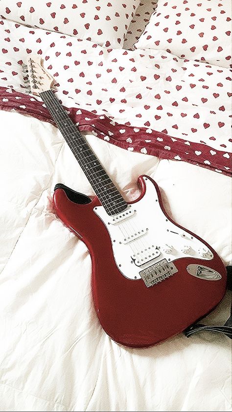 Maroon Electric Guitar, Cherry Red Electric Guitar, Cherry Red Guitar, Maroon Guitar, Dream Guitar, Red Electric Guitar, Color Melon, Forever Alone, Cherry Jam