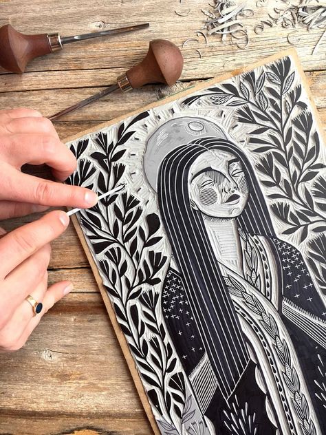 The Diggingest Girl | People of Print Linocut Art Ideas People, Lino Print People, Lino Print Illustration, Linocut People, Lino Print Art, Xilografia Ideas, Print Making Ideas, Linolium Printing, Lino Cut Ideas