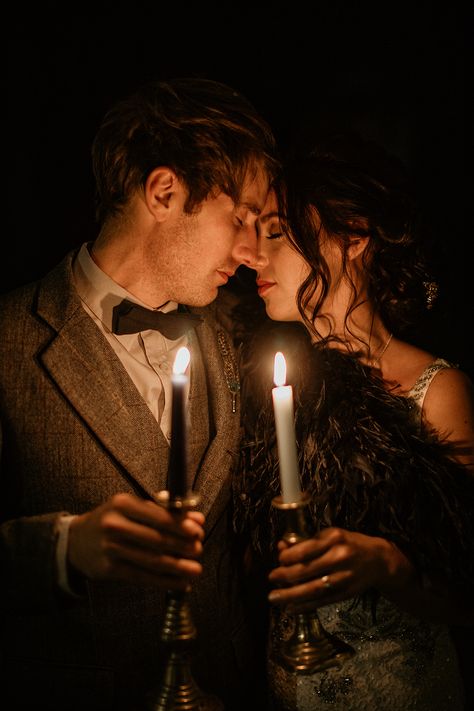 Dark Outdoor Wedding, Fantasy Wedding Photoshoot, Halloween Wedding Pictures, Dark Romantic Wedding Photos, Goth Proposal, Witchy Wedding Photos, Dark Romantic Photography, Fantasy Wedding Photography, Creepy Wedding Photos