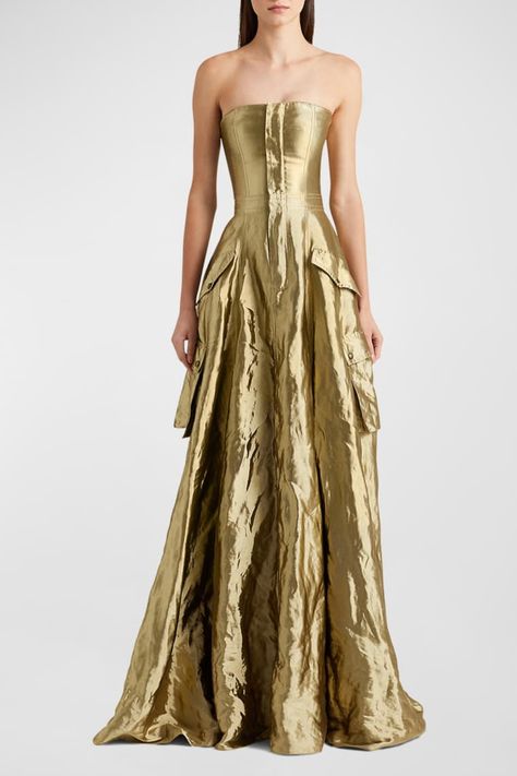 B7V5N Ralph Lauren Collection Briar Metallic Strapless Utility Gown Best Designer Dresses, Backless Evening Dress, Designer Evening Gowns, Americana Fashion, Ralph Lauren Collection, A Line Gown, Gold Dress, Formal Gowns, Evening Wear