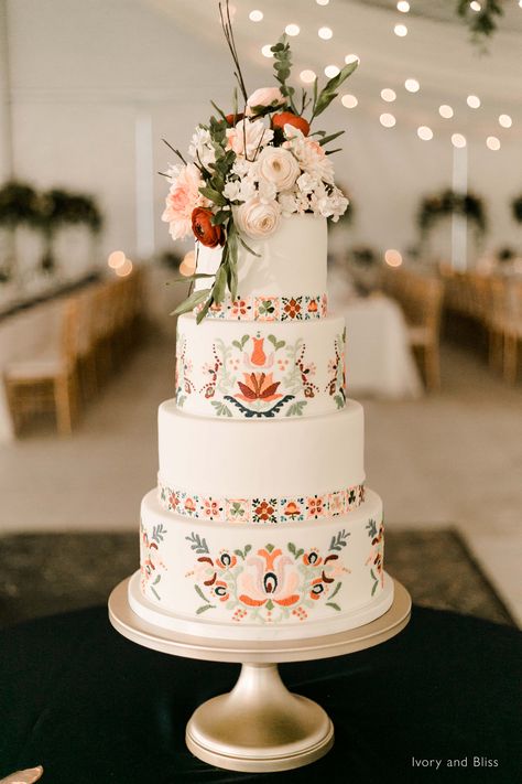 Sugar Flower Cake, Mexican Style Wedding, Mexican Wedding Decorations, Talavera Wedding, Charro Wedding, Vintage Mexican Wedding, Mexican Theme Wedding, Groom Cakes, Mexican Inspired Wedding