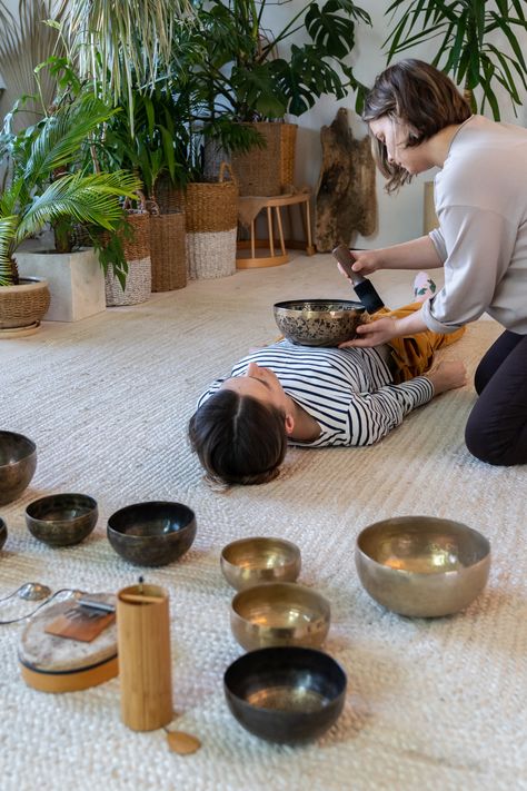 This high-quality handcrafted meditation bowl set includes a suede covered wooden striker, hand sewn cushion and beautiful healing mantra engravings. It is hand hammered in the Himalayan Foothills by Nepalese artisans to be as unique as you are and to create an ambience for emotional calming & healing. #soundtherapy #calming #sound #bowl #meditation #relaxing #selfcare #healing #wellness As an Amazon Associate I earn from qualifying purchases. Calming Sound, Singing Bowl Meditation, Meditation Bowl, Healing Mantras, Sound Meditation, Healing Space, Tibetan Singing Bowls, Singing Bowl, Singing Bowls