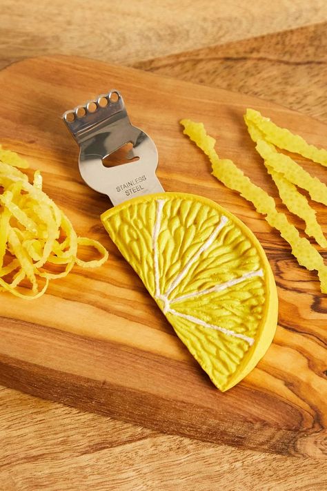 Lemon Press, Eclectic Kitchen Decor, Lemon Zester, Eclectic Kitchen, Citrus Fruits, Cocktail Bar, Citrus Fruit, Kitchen Items, Christmas Eve