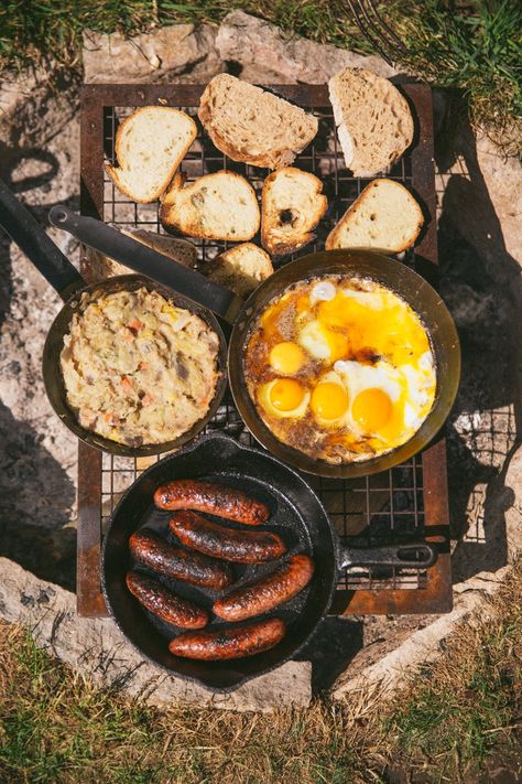 Back to Wriggly Tin - The Londoner Francis Mallman, Campfire Breakfast, Shepherd Huts, Kayak Camping, Camping Photography, Camping Aesthetic, Campfire Food, Bushcraft Camping, Campfire Cooking