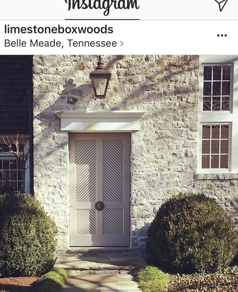 Beach House Entryway, Portico Entry, Front Door With Screen, French Doors With Screens, White Front Door, Farmhouse Front Door, Window Trim Exterior, Porch Doors, Door Detail