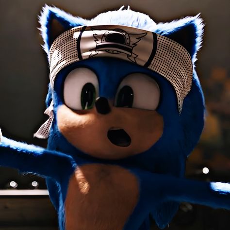 Office For 2, Sonic Blast, Blurry Pics, Sonic The Movie, Shadow Sonic, Hedgehog Movie, Miles Morales Spiderman, Image Swag, Sonic Funny