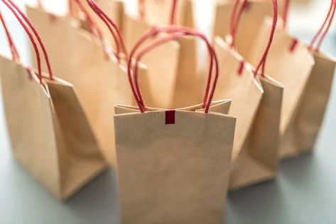 Creative tips, tricks, and ideas to build memorable swag bags for events | Webex Events (formerly Socio) Swag Bags Ideas Events Business, Swag Bag Ideas, Event Budget Template, Ideas For Events, Conference Swag, Event Budget, Company Swag, Swag Bags, Swag Ideas