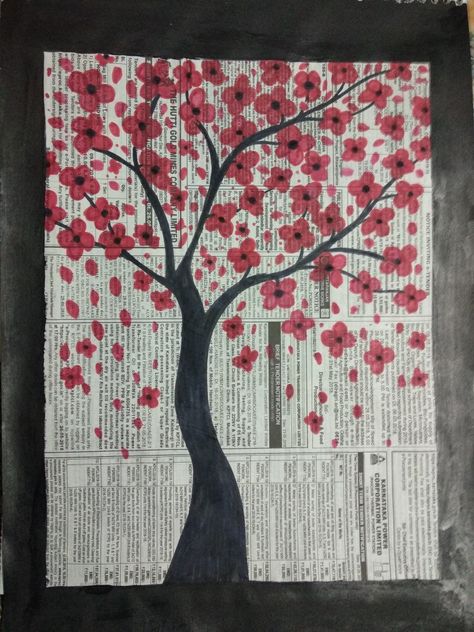 Drawing On Newspaper Ideas, Newspaper Painting Ideas, Newspaper Room Decor, Collage With Newspaper, Newspaper Crafts Easy, News Paper Art, Newspaper Art Diy, Newspaper Art And Craft, Newspaper Painting