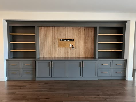 Built-ins & Cabinets — Champagne Taste Design Luxury Built In Shelves, Built In Desk Nook In Living Room, Living Room Without Built Ins, Diy Built In Entertainment Center Vaulted Ceiling, Game Room Built In Cabinets, Built In Tv Wall, Built Ins With Tv, Tv Wall Unit Designs, Long Living Room Layout