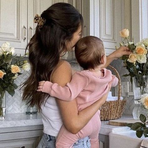 Future Mommy, Moms Goals, Mommy Goals, Dream Family, Foto Baby, Future Mom, Future Lifestyle, Mommy Life