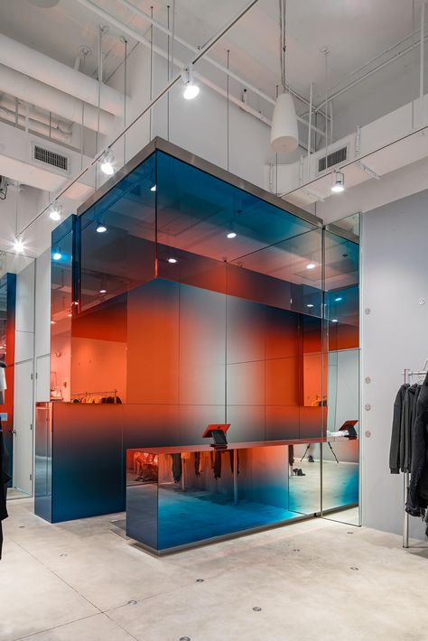 FRAME | Why Miami’s luxury retail market is dressing down Architectural Graphics, Gaming Center, Glass Store, Store Concept, Fashion Shops, Glass Walls, Retail Market, Retail Interior, Design Hotel