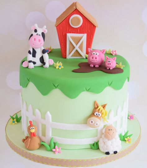 Farm Birthday Cakes, Barnyard Cake, Farm Animal Cakes, Animal Birthday Cakes, Barnyard Birthday Party, Farm Theme Birthday, Farm Animals Birthday Party, Farm Themed Birthday Party, Farm Cake