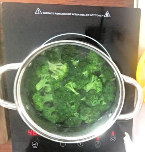 Cook Fresh Broccoli On Stove, How To Boil Broccoli On The Stove, Boiling Broccoli On Stove, Boil Broccoli On Stove, Cooking Broccoli On Stove, How To Cook Fresh Broccoli On Stove, Cook Broccoli On Stove, Steam Broccoli On Stove, Boiling Broccoli