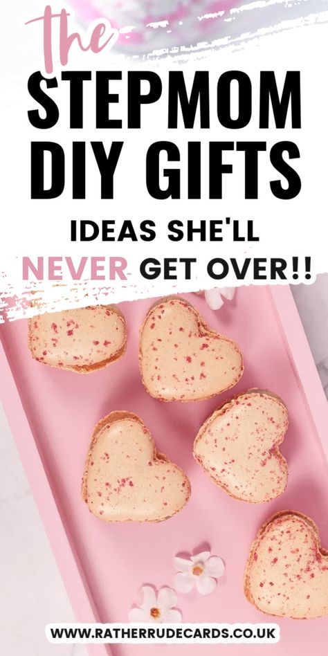 DIY Step mom Mother’s Day gifts ideas for your bonus mom or mum Birthday Gifts For Stepmom, Diy Gifts For Step Mom, Step Mom Christmas Gift Ideas, Boyfriend Mom Gifts Christmas, Money Christmas Gifts, Gift Basket Homemade, Good Christmas Gifts For Mom, Folding Money For Gifts, Diy Gifts For Boyfriend Christmas