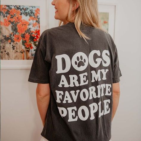 Dogs Are My Favorite People Wholesale Oversized Print Graphic Tee - Pepper / XXL T shirt #tshirt t-shirt #t_shirt t shirts #tshirts t-shirts #t_shirts T shirt design #tshirtdesign T-shirt designs #t_shirtdesign T shirts designs #tshirtsdesigns 1.655 Svg For Womens Shirts, Dogs Are My Favorite People, Dog Lover Shirt Ideas, Cricut Dog Shirt Ideas, Dog Mom Tshirt Ideas, Funny Dog Mom Shirts, Shirts About Dogs, Cute Dog Shirts, Fun Tshirt Ideas