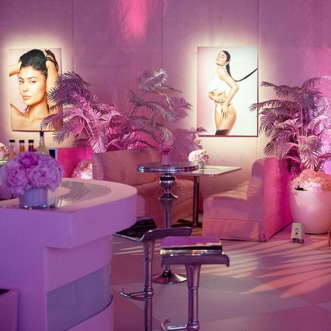 Kylie Jenner Party, Business Launch Party, The Simple Life, 18th Birthday Party, Lounge Area, Pink Themes, Pink Interior, Pink Parties, Launch Party