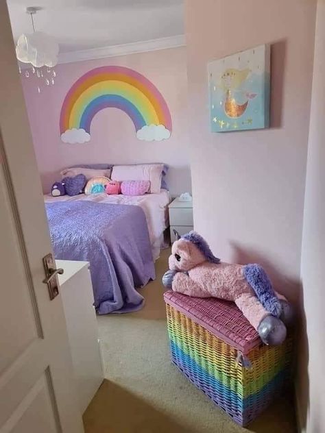 6 Year Girl Room Ideas, Girly Room Ideas For Kids, Diy Girls Bedroom, Big Girl Bedrooms, Toddler Girl Room, Mom Friends, Toddler Room Decor