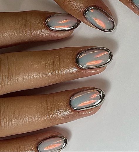 Basic Short Nail Designs, Chrome Detail Nails, Silver Ombré Nails, Eclectic Nails, Galactic Nails, Irridescent Nails, Mens Nails, Wow Nails, Viral On Tiktok