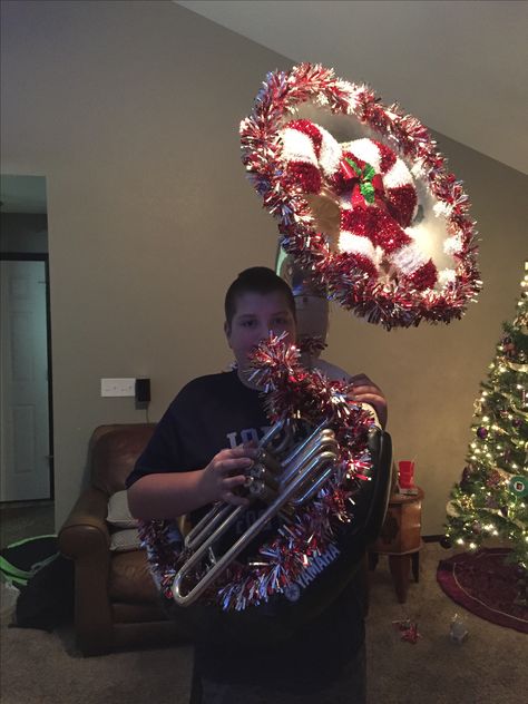 Tuba Christmas Decoration for the Christmas Parade Marching Band Christmas Parade, Christmas Trumpet Decoration, Christmas Instruments, Instrument Decor, Christmas Concert Ideas, Marching Band Memes, Band Christmas, Marching Band Humor, Band Jokes