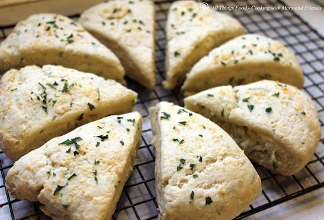 Cooking With Mary and Friends: Parmesan and Herb Irish Scones Chive Scones, Savory Scones Recipe, Currant Scones, Irish Scones, Tea Party Menu, Scones Recipe Easy, Flat Breads, Savory Scones, Savory Appetizer