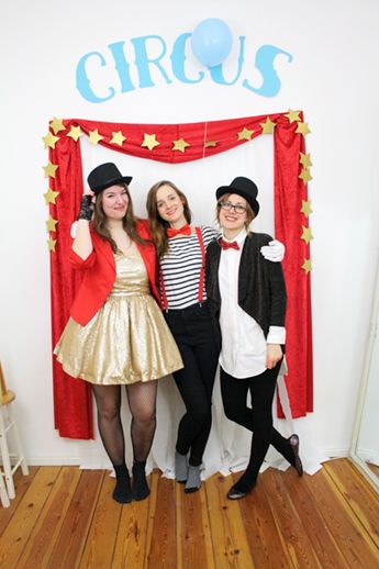 Circus Theme Party and Costumes - Luloveshandmade Circus Theme Dress Up, Family Circus Costumes Diy, Circus Spirit Day, Circus Party Outfit Woman, Circus Theme Party Adults Costumes, Carnival Theme Costume, Circus Theme Party Costumes, Circus Carnival Costumes, Circus Theme Outfits Women