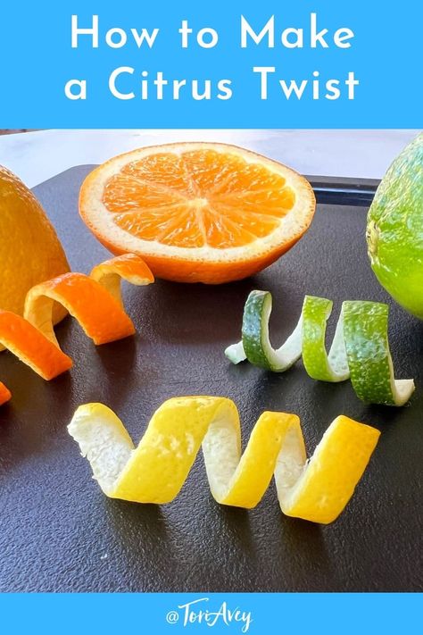 Lemon Peel Garnish, Lemon Water Health Benefits, Citrus Garnish, Lemon Juice Benefits, Fruit Garnish, Hot Lemon Water, How To Make Orange, Citrus Cocktails, Lemon Health Benefits