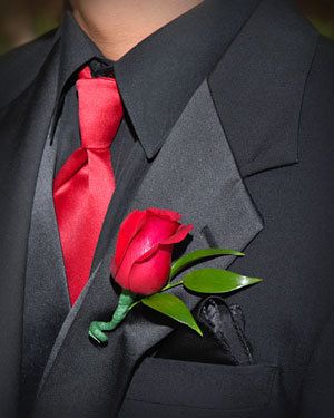 Photo via Project Wedding Wedding Dresses With Pockets, Prom Tux, Corsage Prom, Dresses With Pockets, Groom And Groomsmen Attire, Wedding Dress With Pockets, Prom Flowers, Tuxedo Wedding, Red Tie