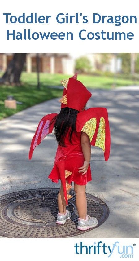 Inspired by my kids' favorite book, they both decided they wanted to be dragons for Halloween. Here is my take and twist on a toddler girl version of a dragon. Dragon Costume Diy, Red Dragon Costume, Dragon Halloween Costume, Dragon Halloween, Dragon Tail, Dragon Costume, Toddler Costumes, Dragon Wings, Red Felt