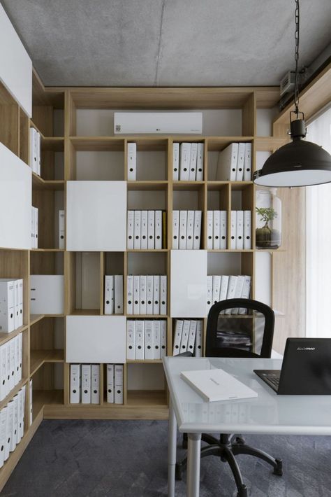 Office Cabinet Design, Law Office Design, Small Office Design Interior, Workspace Storage, Office Organization At Work, Office Interior Design Modern, Storage Room Organization, Office Files, Office Shelf