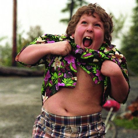 goonies never say DIE Chunk Goonies, Los Goonies, Les Goonies, Truffle Shuffle, Cult Classic Movies, The Goonies, Childhood Tv Shows, Celebrities Then And Now, Goonies