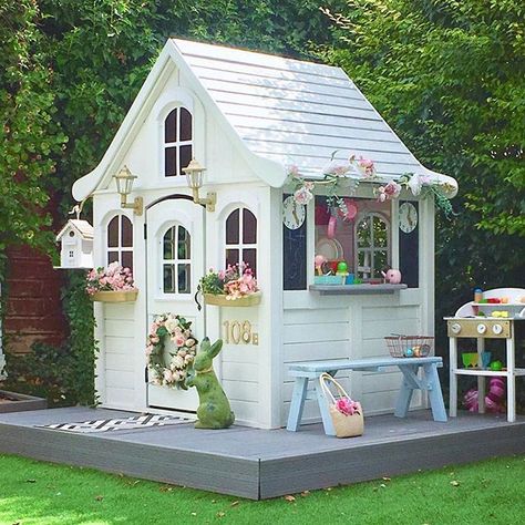 Kidkraft Playhouse Makeover, Playhouse Interior Ideas, Play Cottage, Playhouse Decor, Playhouse Interior, Playhouse Makeover, Toddler Playhouse, Playhouse Ideas, Cottage Makeover