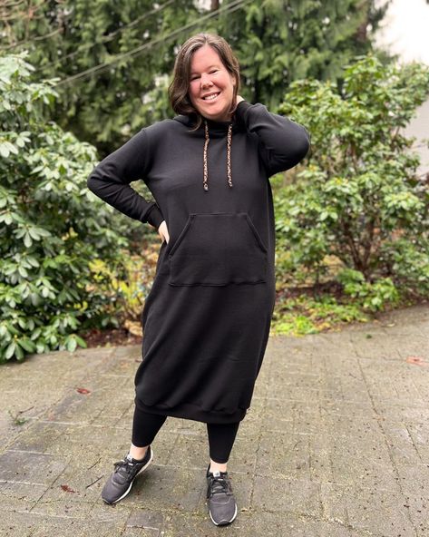 Jersey Dress Pattern, Summer Sewing, Cozy Dress, Hoodie Pattern, Make Your Own Clothes, Maternity Leggings, Cozy Hoodie, Wardrobe Ideas, Dress Sewing Pattern