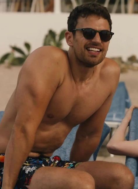 Theo James Shirtless, Theodore James, Tobias Eaton, The White Lotus, Celebrity Facts, James 3, James White, Life Routines, Theo James