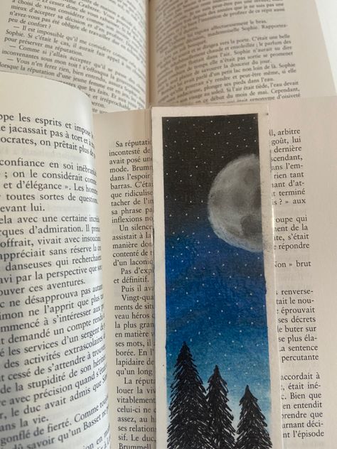 #bookmark #books #moon #moonknight #drawing #draw #bookmarkart #booklovers Moon Bookmark, Book Dividers, Grid Wallpaper, Bookmark Ideas, Night Book, Book Marks, Moon Knight, Stars At Night, Space Theme