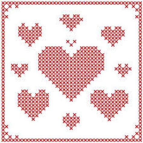 Embroidery Hearts, Cross Stitch Letters, Just Cross Stitch, Cross Stitch Patterns Flowers, Disney Cross Stitch, Cross Stitch Heart, Pixel Art Pattern, Creation Couture, Simple Cross Stitch