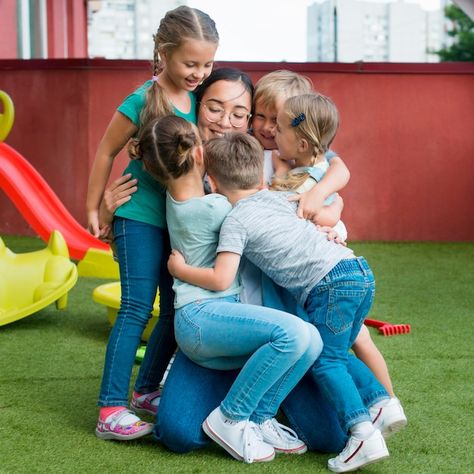 Kindergarten Teacher Aesthetic, Teacher Vision Board, Public Library Design, Kids Hugging, About Teacher, Teacher Motivation, Teacher Aesthetic, Clever Kids, Teacher Photo