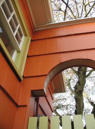 Green and orange for my house but I want orange as the trim House With Green Trim, Exterior Of House, Hope Decor, Light Blue Houses, Paint Color Combos, Exterior Color Schemes, Orange House, Exterior Paint Colors For House, Pumpkin Colors