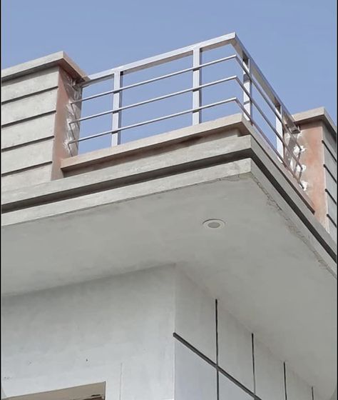 Reling Design Steel Ms, Steel Railing Design For Balcony, Steel Railing Design Balconies, Balcony Railing Design Modern, Reling Design, درابزين السلم, Steel Grill Design, Balcony Glass Design, Pipe Railing