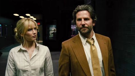 Bradley Cooper and Jennifer Lawrence in Joy (2015) Jennifer Lawrence Joy, Joy Movie, Bradley Cooper, Older Sister, Golden Globe, Jennifer Lawrence, Golden Globes, Film, Tv