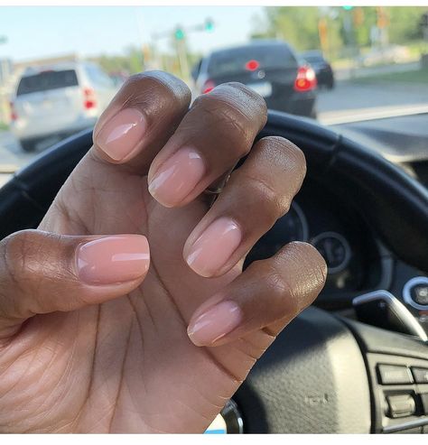 Nude Summer Nails, Nude Nails Black Women, Nails Inspo Black, Clip In Hair Extensions Styles, Nails Black Women, 22 Inch Hair Extensions, Natural Nails Manicure, Sheer Nails, Extensions Clip In