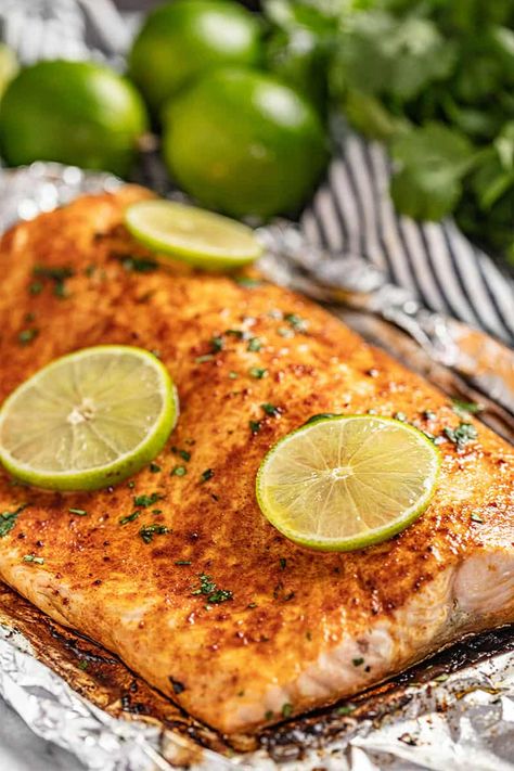 Lime Recipes Baking, Fish Recipes Salmon, Chili Lime Marinade, Lime Salmon Recipes, Chili Lime Salmon, Baked Chili, Cilantro Lime Salmon, Recipes Chili, Salmon Marinade