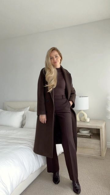 Alex Gaboury on Instagram: "Monochrome moment today.🤎 Full outfit @aritzia #falloutfit #fallfashion #fallstyle #styleinspo #style #fashioninspo" Monochrome Work Outfit, Aritzia Fall Outfits, Red Coat Outfit Winter Classy, Aritzia Work Outfit, Winter Monochrome Outfit, Monochrome Brown Outfit, Aritzia Effortless Pant Outfit, Aritzia Outfit Fall, Effortless Pants Aritzia Outfit