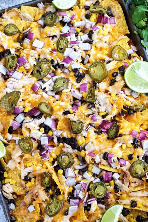 Smoked Chicken Nachos - Mommy Hates Cooking Smoked Nachos, Pellet Grilled Chicken, Picnic Salad Recipes, Smoked Salsa, Cookout Recipes, Chicken Nachos Recipe, Smoked Recipes, Guacamole Salsa, Homemade Barbecue Sauce