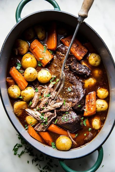 Pot Roast Seasoning, Braising Recipes, Crockpot Pot Roast, Fall Dinner Ideas, Chuck Roast Recipes, Classic Pot Roast, Best Pot Roast, Pot Roast Recipe, The Modern Proper