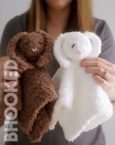 Diy Crochet Lovey, Bunny Lovey Crochet Pattern Free, Crochet Lovey Pattern Free, Crochet Baby Toys Free Pattern Easy, Crochet Baby Lovey Free Pattern, Bunny Lovey Crochet Pattern, Crochet Cowl Patterns, Crochet A Bunny, Crochet Bunny Lovey